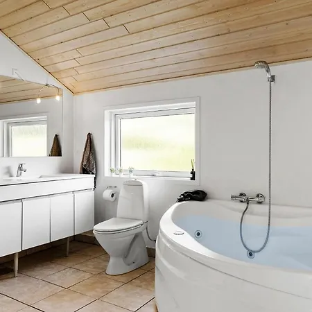 Beautiful In With Sauna Vakantiehuis *