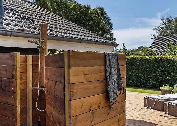 Beautiful In With Sauna Hals